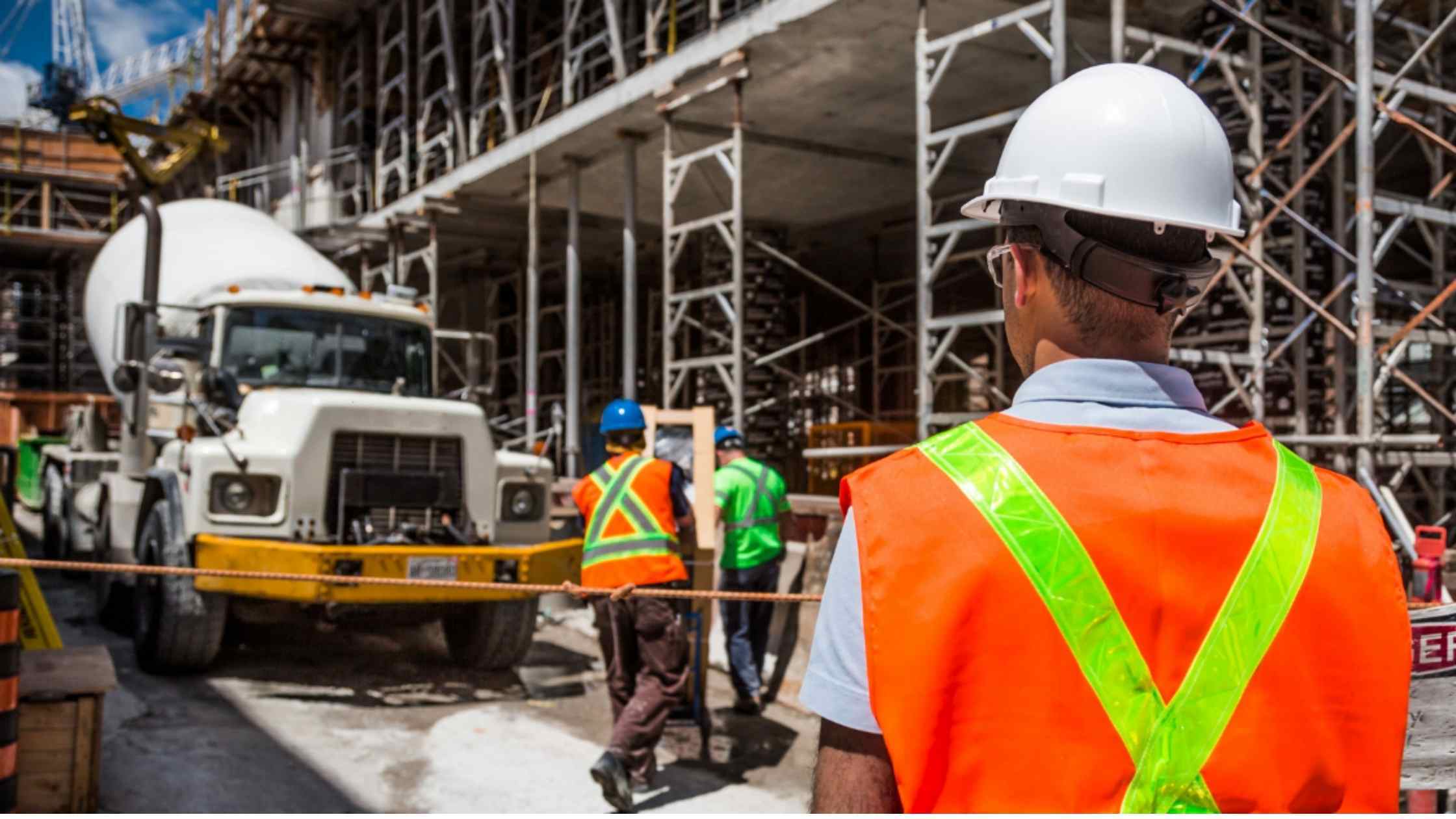 How a VMS helps manage contingent workers in warehouse shift Work.165.1