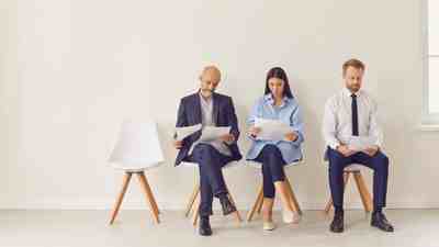 variety-of-interview-candidates-representing-contingent-hiring-solved-by-a-vms-card-400-225-9