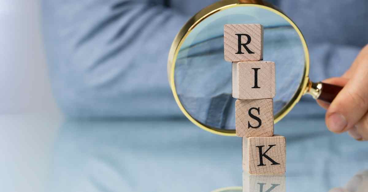 Risk: 10 Ways a VMS Reduces Contingent Workforce Compliance Risk