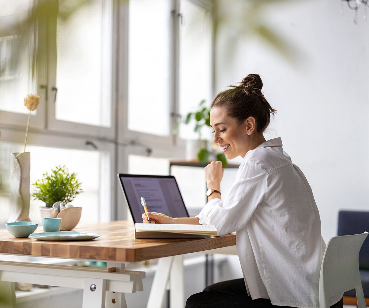 Woman on laptop